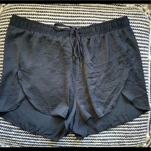 Black H&M shorts